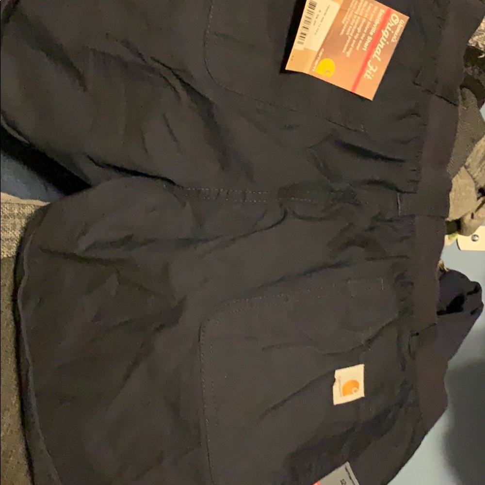 Womens nwt carhartt shorts